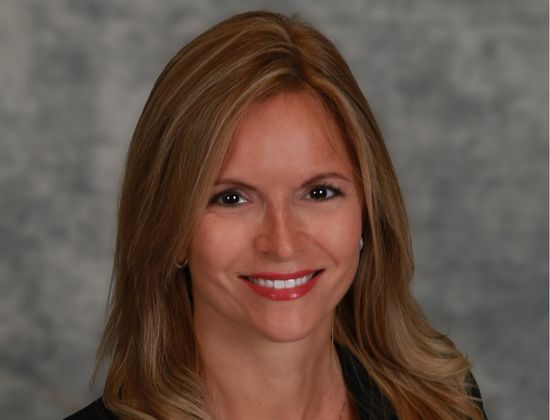 Ylenia Swanson Bio Headshot